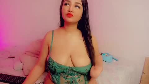 Andrea online show from April 29, 2026, 5:22 am