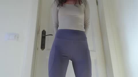 Snapshot of cuteangelx chatting on September 26, 2025, 6:28 am Anne-Marie online show from September 26, 2025, 6:28 am