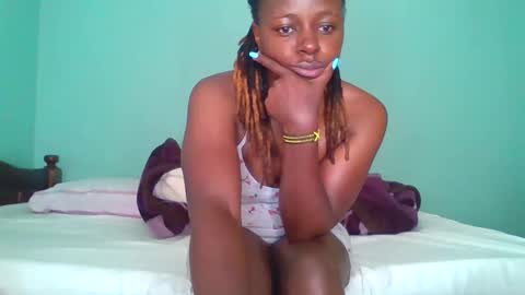 Cuteberry87 online show from February 2, 2026, 7:51 am