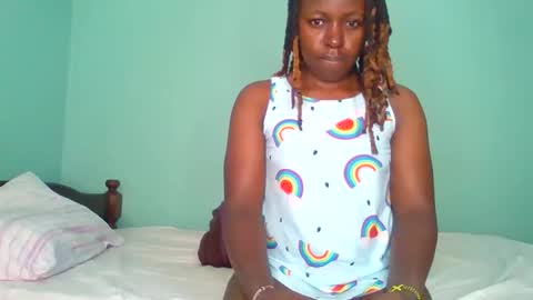 Cuteberry87 online show from February 11, 2026, 12:10 pm