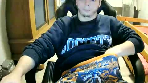 Cuteboy090 online show from October 20, 2025, 1:44 pm