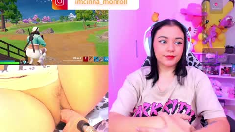 Cinna independent model online show from February 3, 2025, 4:41 pm