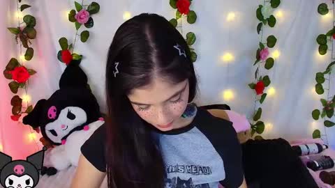 Andrea 3 online show from November 19, 2025, 2:22 am