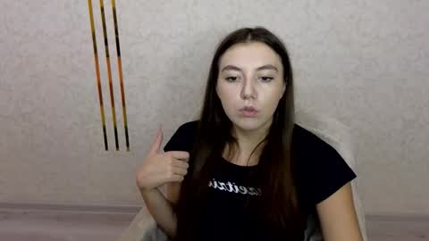 Cute bunny online show from September 17, 2025, 8:43 pm