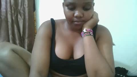 Snapshot of cuteebony2 chatting on October 10, 2025, 9:36 pm Sheila online show from October 10, 2025, 9:36 pm