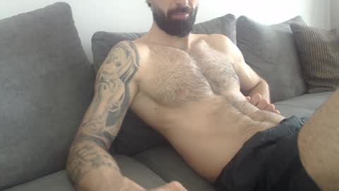Snapshot of cuteeboy chatting on April 19, 2026, 8:02 am cuteeboy online show from April 19, 2026, 8:02 am