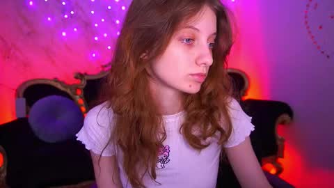 Foxy online show from March 3, 2026, 1:50 pm