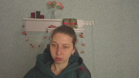 Elli online show from January 8, 2026, 5:21 am