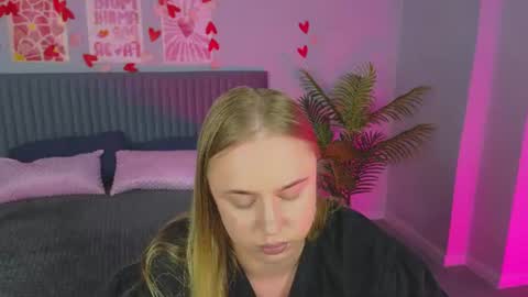 Amyy online show from June 30, 2026, 12:44 am