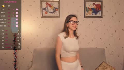 Snapshot of cutefluffy chatting on November 9, 2025, 7:45 pm Melisa online show from November 9, 2025, 7:45 pm