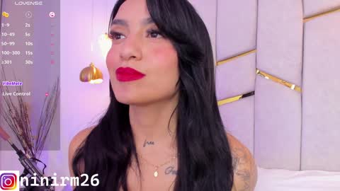 Snapshot of cutegirl__nini chatting on December 7, 2024, 7:38 am andre online show from December 7, 2024, 7:38 am