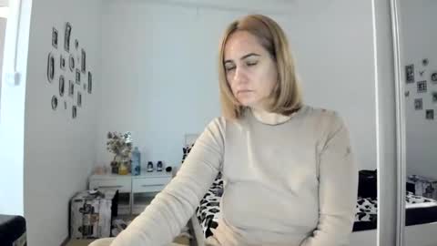 MADY online show from November 16, 2025, 3:17 pm