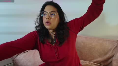 Snapshot of cutejess45 chatting on February 8, 2025, 5:40 am tell me jess online show from February 8, 2025, 5:40 am