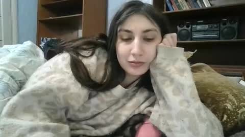 cutekattie online show from February 28, 2026, 5:52 am