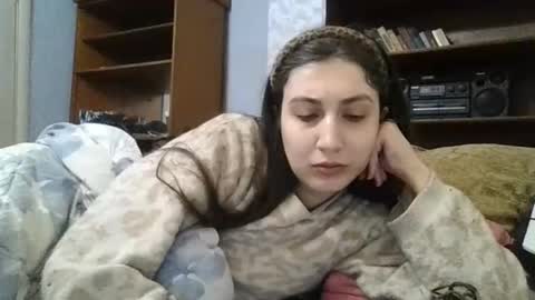 cutekattie online show from March 1, 2026, 3:41 am