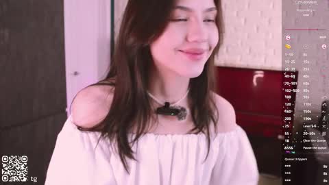 kendall online show from October 16, 2025, 4:35 am