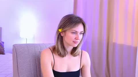 cutemirage online show from March 22, 2026, 2:20 pm