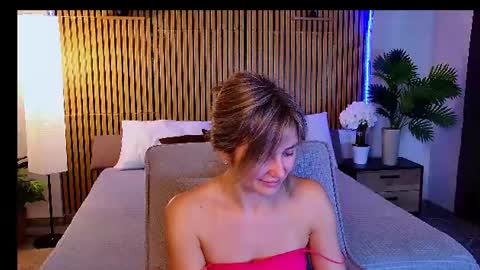 Snapshot of cutemirage chatting on July 18, 2026, 2:43 pm cutemirage online show from July 18, 2026, 2:43 pm
