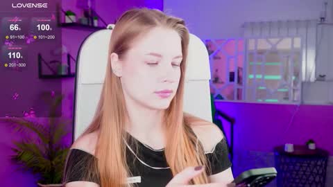 Snapshot of cutemousee chatting on September 27, 2025, 5:56 am Rina online show from September 27, 2025, 5:56 am