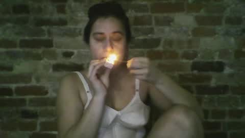 Snapshot of cutepiggy123_oink chatting on October 27, 2025, 9:41 pm cutepiggy123_oink online show from October 27, 2025, 9:41 pm