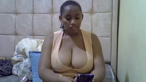 Snapshot of cutestebony1 chatting on October 8, 2025, 2:53 am cutestebony1 online show from October 8, 2025, 2:53 am