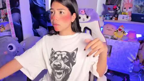 Snapshot of cutestephuwu chatting on February 17, 2025, 9:30 pm - independent model online show from February 17, 2025, 9:30 pm