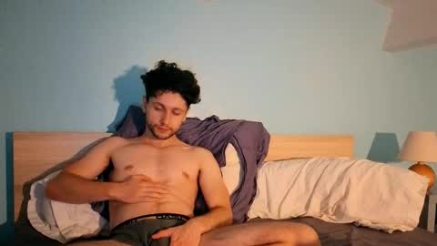 Snapshot of cutesubtwink101 chatting on October 31, 2025, 1:06 am cutesubtwink101 online show from October 31, 2025, 1:06 am