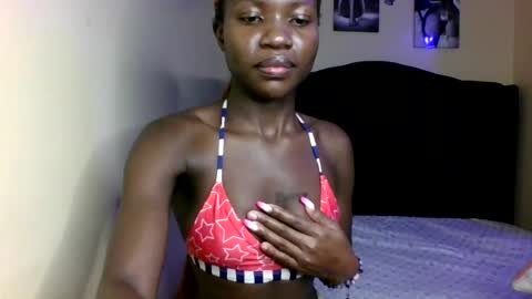 cutey_mara online show from June 29, 2026, 3:46 am