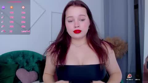 Snapshot of cutie__cutiee_ chatting on September 28, 2025, 10:04 pm Nika online show from September 28, 2025, 10:04 pm