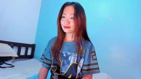 cutie_annexx online show from August 4, 2026, 9:06 pm