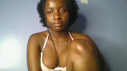 cutie_choco online show from April 2, 2026, 7:33 pm
