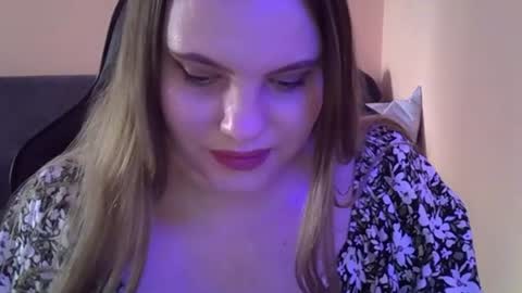 Snapshot of cutie_girl__ chatting on July 19, 2026, 11:52 pm cutie_girl__ online show from July 19, 2026, 11:52 pm