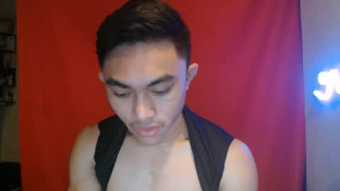 cutie_hunk69 online show from June 20, 2026, 2:36 am