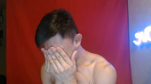 cutie_hunk69 online show from June 25, 2026, 5:23 am