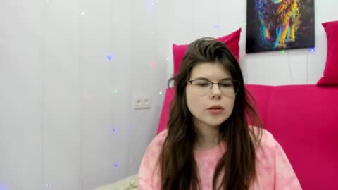 cutie_lory online show from February 8, 2025, 7:26 am