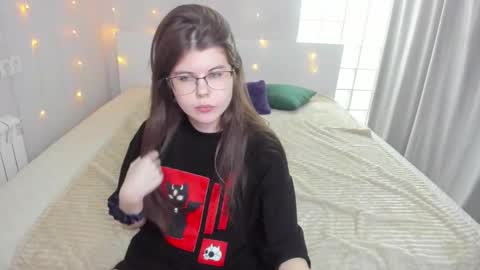 cutie_lory online show from February 13, 2025, 11:39 am