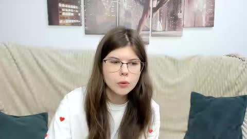 cutie_lory online show from February 24, 2025, 2:19 am
