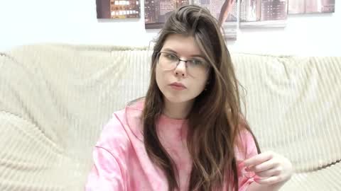 cutie_lory online show from March 3, 2025, 2:15 am