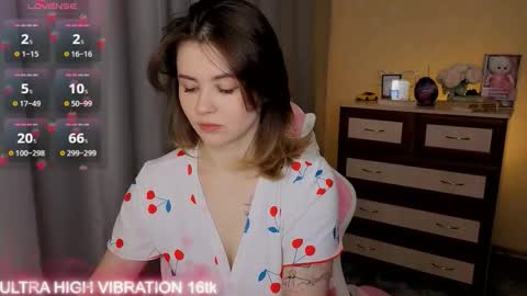 mili online show from December 5, 2025, 8:01 am