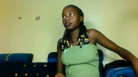 cutieplush online show from April 13, 2026, 8:25 pm