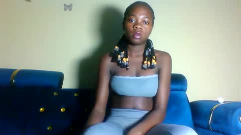 cutieplush online show from April 16, 2026, 9:50 pm
