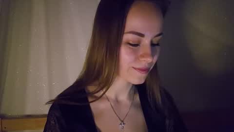 cutie_xoxo_ online show from February 14, 2026, 9:44 pm