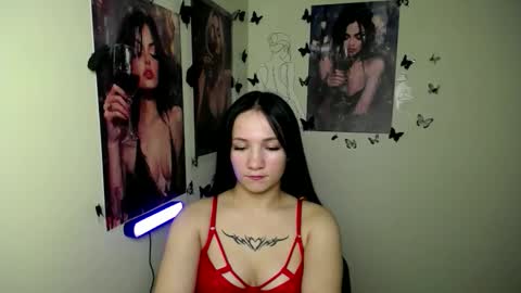 Emma online show from October 22, 2025, 6:51 pm