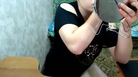 cutiemarine online show from May 15, 2026, 9:38 am