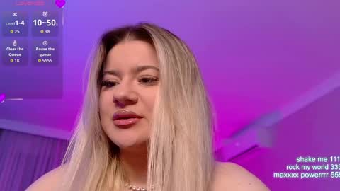 cutiepie69__ online show from June 7, 2026, 7:17 pm