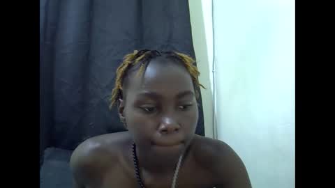 cuttey_slim22 online show from March 27, 2026, 10:04 am