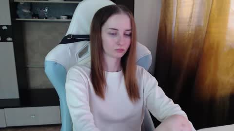 Cutti Crystal online show from March 3, 2026, 3:12 am