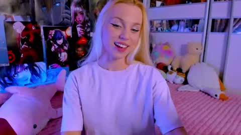 Snapshot of cuttie_ponyy chatting on July 28, 2026, 8:52 pm Nora online show from July 28, 2026, 8:52 pm