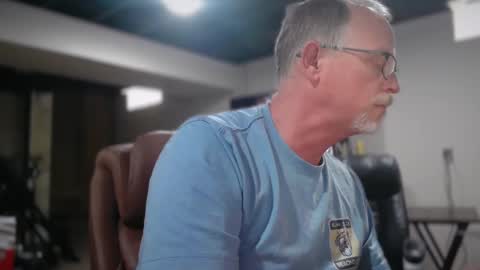 cuuminpussy online show from March 18, 2026, 5:38 pm