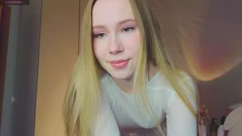 Snapshot of cuute_angell chatting on February 12, 2025, 5:05 pm Virginia See you on Sunday online show from February 12, 2025, 5:05 pm